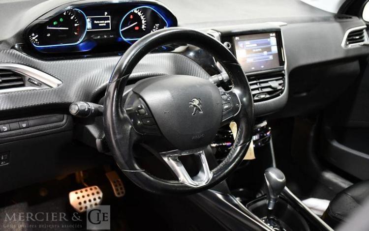 PEUGEOT 2008 1.2 PURETECH 110 FELINE TITANE EAT NOIR EB-116-TX
