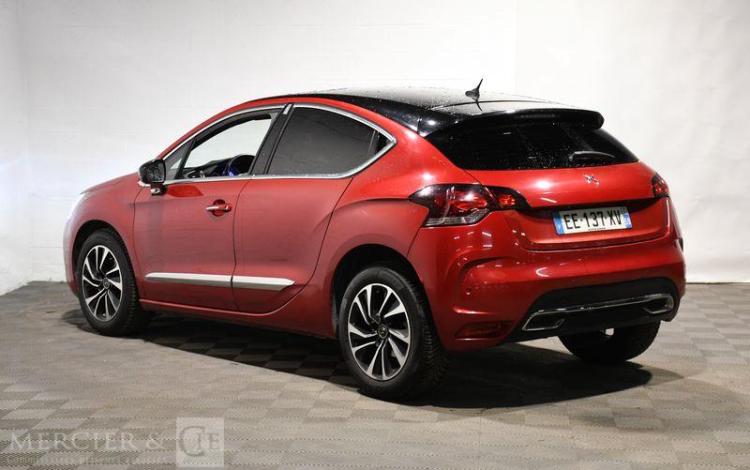 DS DS4 1,6 BLUE HDI 120 SO CHIC BVA ROUGE EE-137-XV