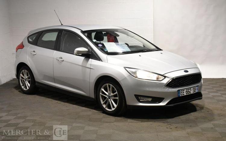 FORD FOCUS 1.0 SCTI ECOBOOST 100CH TREND START-STOP GRIS EE-662-SB