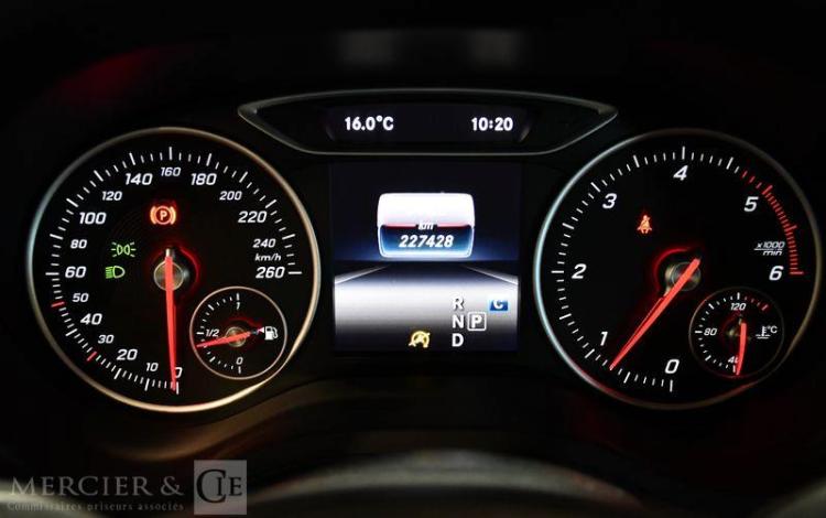 MERCEDES CLASSE B 1,8 200 CDI 135 BLUE EFFICIENCY DESIGN 7G-DCT BVA GRIS EE-875-DH