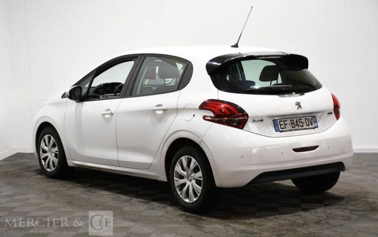 PEUGEOT 208 1.6 BLUEHDI 75 ACTIVE BLANC EF-845-QV
