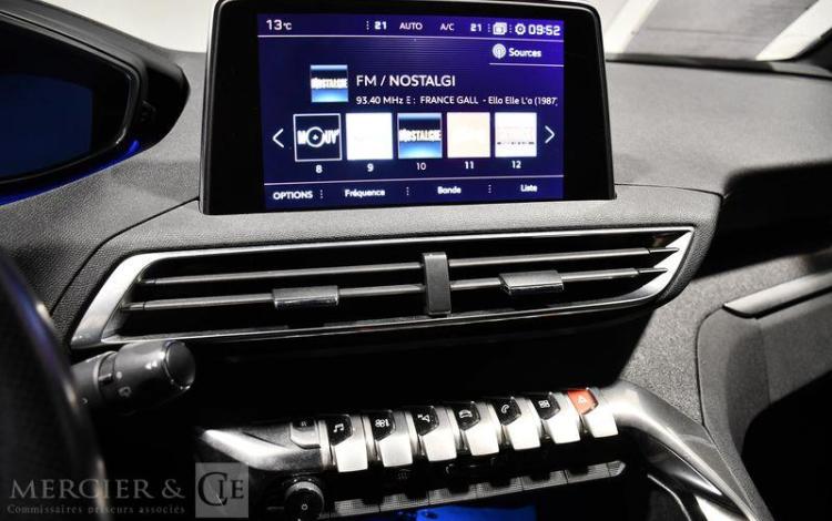 PEUGEOT 3008 1,2 PURETECH 130 GT LINE START/STOP NOIR EG-207-KY