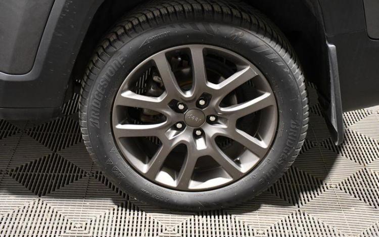 JEEP RENEGADE 2,0 MULTIJET 140 75e ANNIVERSAIRE AWD S&S GRIS EG-735-PY