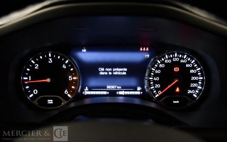 JEEP RENEGADE 2,0 MULTIJET 140 75e ANNIVERSAIRE AWD S&S GRIS EG-735-PY