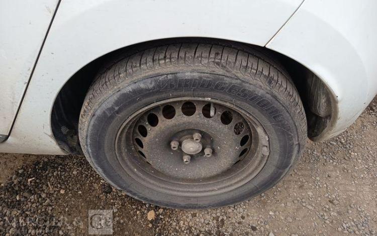 RENAULT CLIO BLANC EH-058-YM