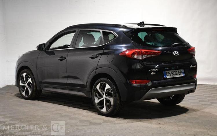 HYUNDAI TUCSON 2,0 CRDI 135 EXECUTIVE 2WD NOIR EH-909-EP