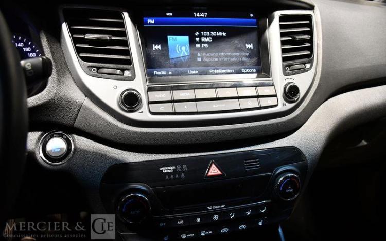 HYUNDAI TUCSON 2,0 CRDI 135 EXECUTIVE 2WD NOIR EH-909-EP
