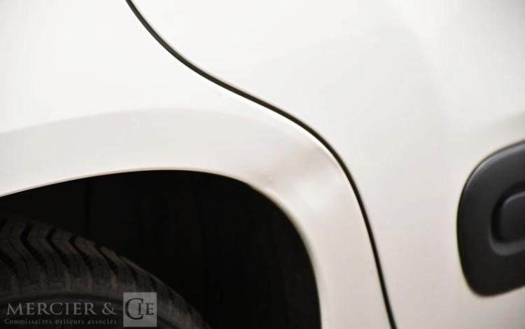 FIAT 500L 1.3 MJT 85CH EASY S&S BLANC EJ-085-LL