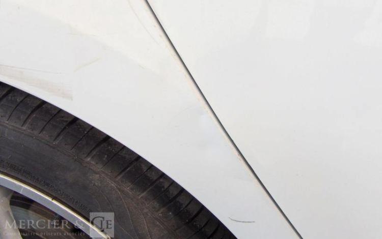 RENAULT CLIO IV 1.5 DCI 75 ENERGY ZEN BLANC EJ-246-SM