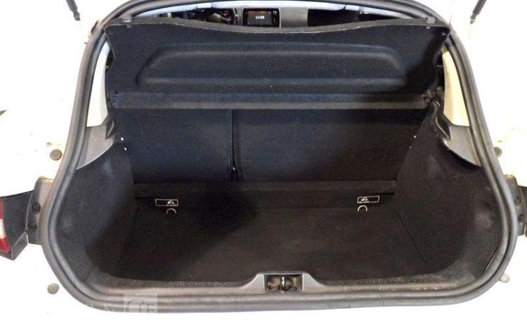 RENAULT CLIO IV 1.5 DCI 75 ENERGY ZEN BLANC EJ-246-SM