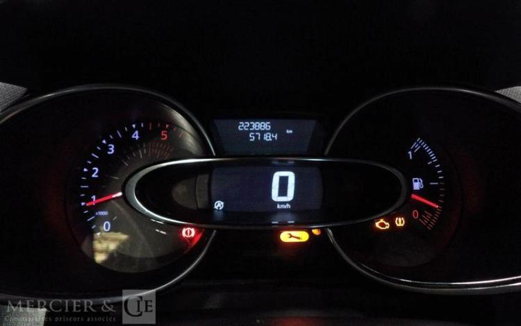 RENAULT CLIO IV BLANC EJ-529-QD