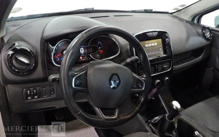 RENAULT CLIO IV BLANC EJ-574-PV