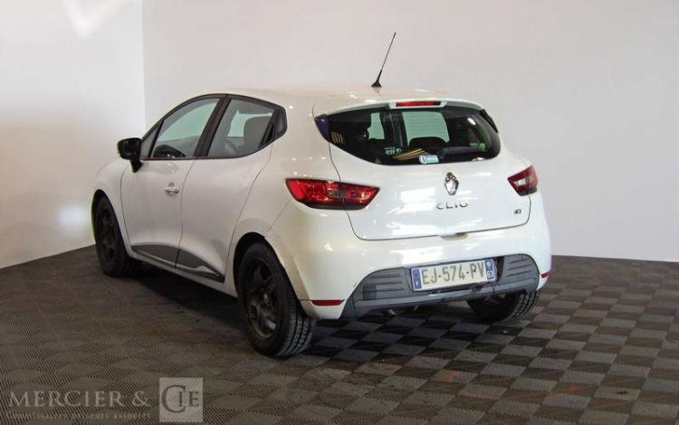 RENAULT CLIO IV BLANC EJ-574-PV