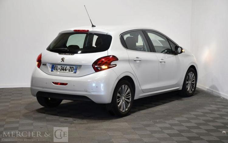 PEUGEOT 208 ALLURE 1,6 BLUE HDI 100 GRIS EL-344-ZD