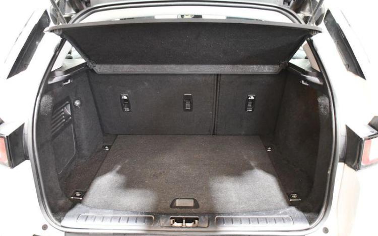 LAND ROVER EVOQUE 2,0 ED4 150 BUSINESS E-CAPABILITY 2WD BLANC EL-406-ZL