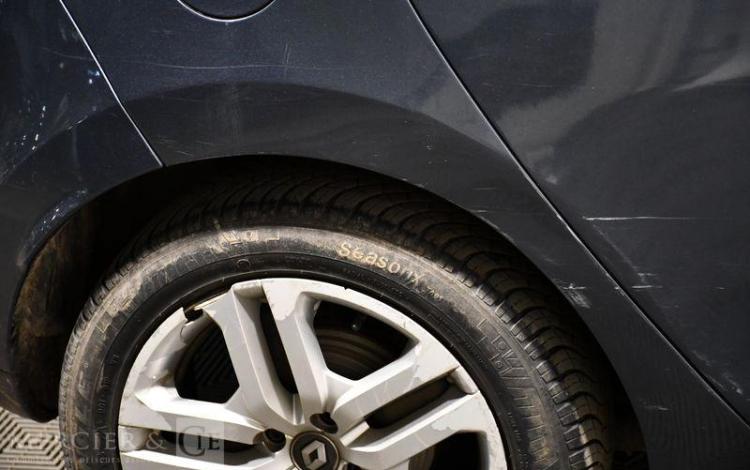 RENAULT CLIO BUSINESS ENERGY DCI 90 BLEU EM-054-RD