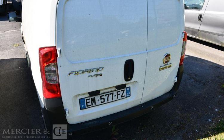 FIAT FIORINO BLANC EM-577-FZ