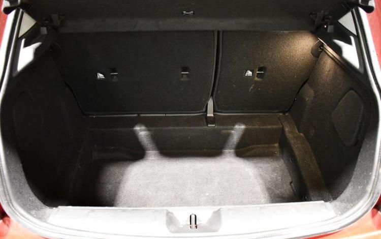 MINI COOPER 1.5 D 95 ONE CHILI ROUGE EN-092-PW