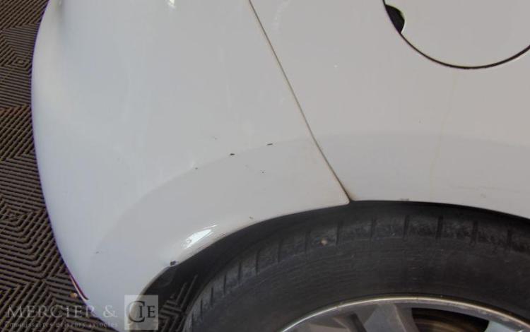 RENAULT CLIO IV 1.5 DCI 75 ENERGY ZEN BLANC EN-631-RB