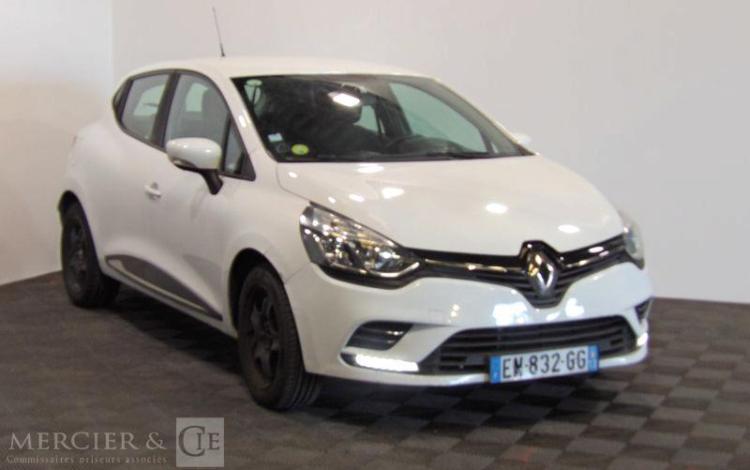 RENAULT CLIO IV BLANC EN-832-GG