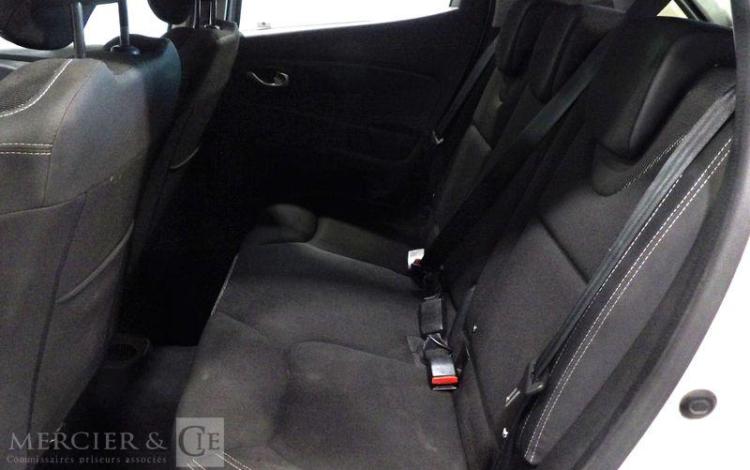 RENAULT CLIO IV BLANC EN-832-GG