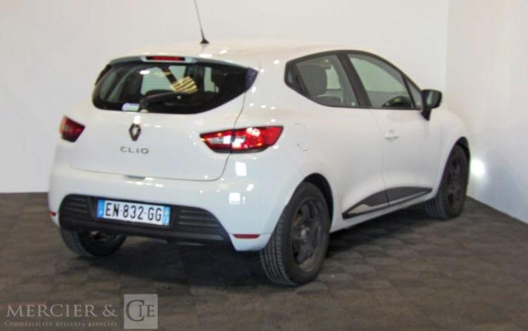 RENAULT CLIO IV BLANC EN-832-GG