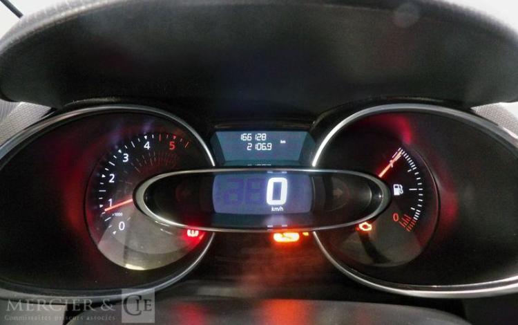 RENAULT CLIO IV BLANC EP-404-XH