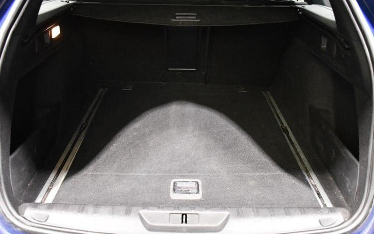 PEUGEOT 308 SW 2,0 BLUE HDI 180 GT EAT BVA BLEU EQ-700-SF