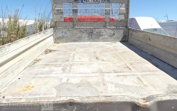 RENAULT MASTER BENNE SIMPLE CABINE COFFRE ROUGE ES-462-VF