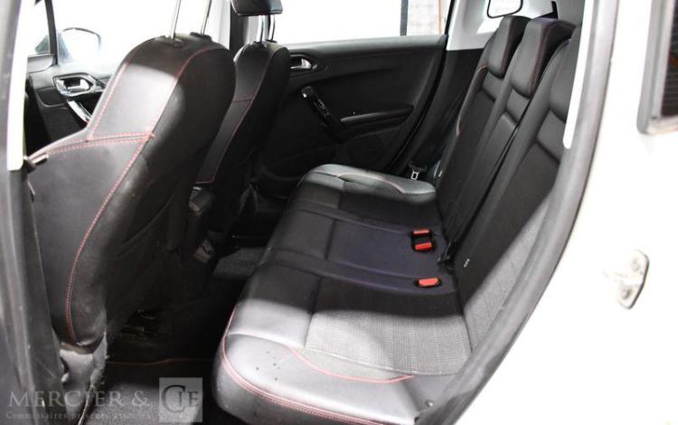 PEUGEOT 2008 1.6 BLUEHDI 120ch GT LINE BLANC ES-586-RW