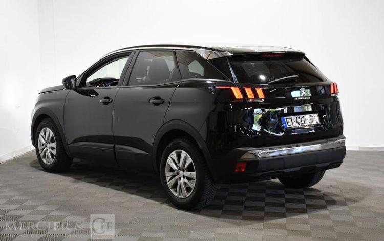 PEUGEOT 3008 NOIR ET-422-JP