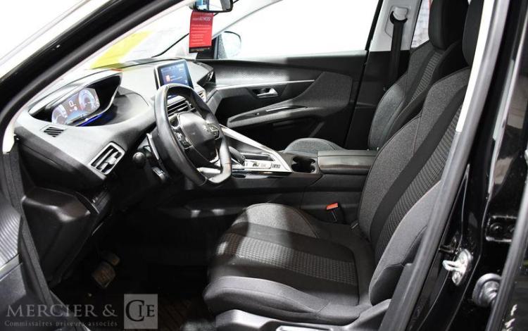 PEUGEOT 3008 NOIR ET-422-JP