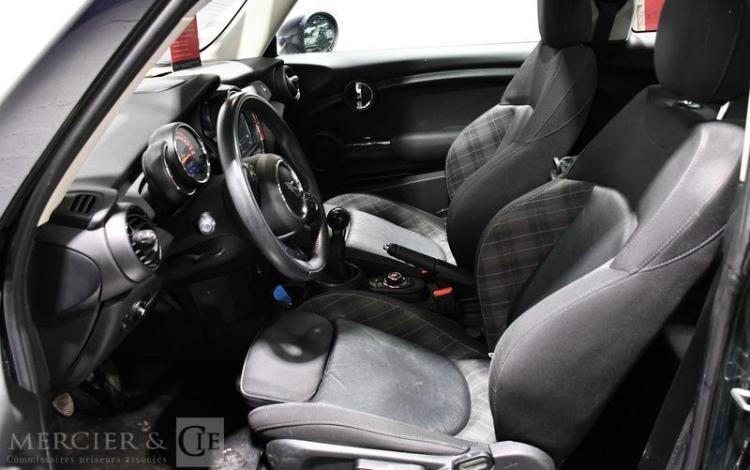 MINI COOPER 1,5 135 VERT EW-818-JG