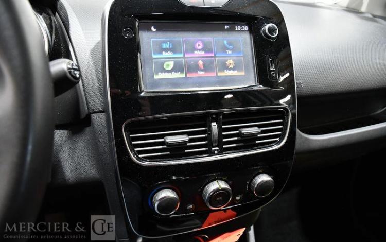 RENAULT CLIO ESTATE BUSINESS ENERGY DCI 75 BLANC EX-137-MW