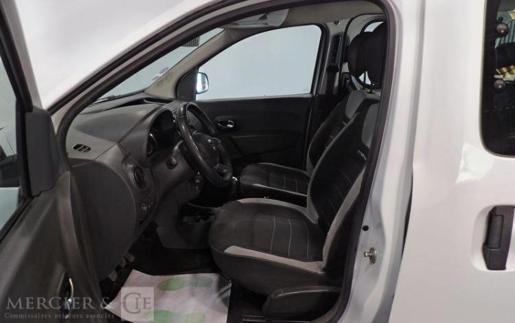 DACIA DOKKER COMBI STEPWAY 1.2 TCE 115CH BLANC EX-490-RV