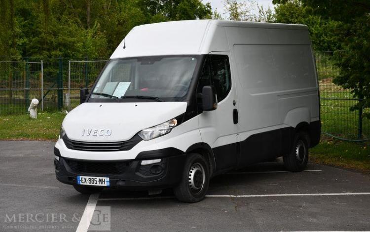 IVECO DAILY FOURGON 35S14 BVA BLANC EX-885-MH