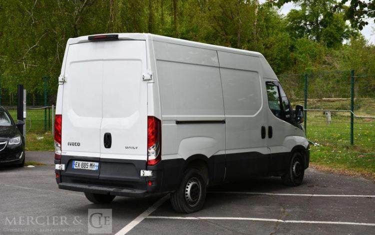 IVECO DAILY FOURGON 35S14 BVA BLANC EX-885-MH