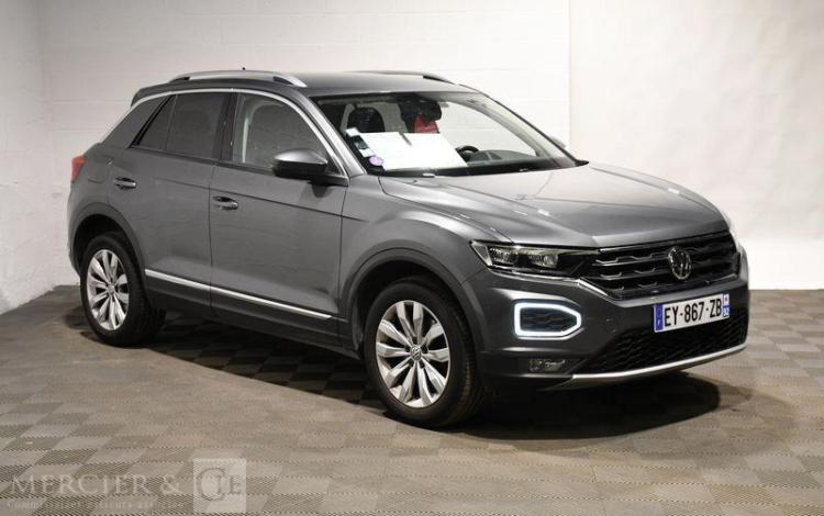 VOLKSWAGEN T ROC 1,5 TSI 150 EVO CARAT GRIS EY-867-ZB