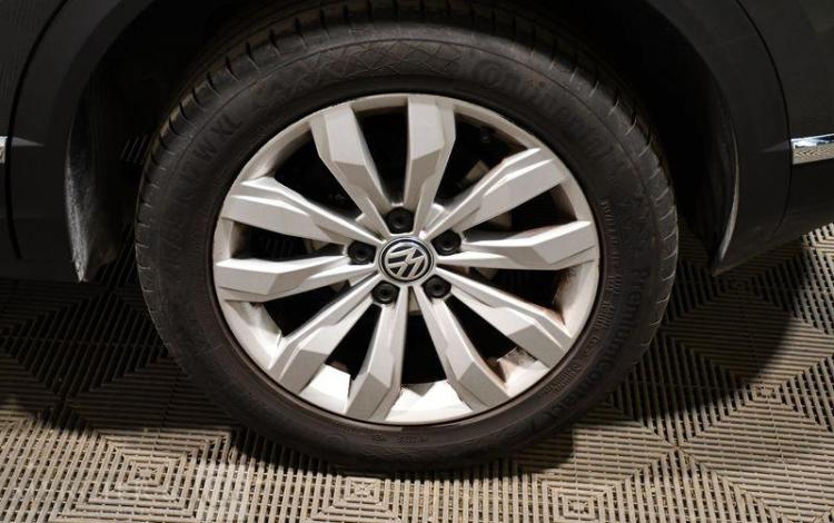 VOLKSWAGEN T ROC 1,5 TSI 150 EVO CARAT GRIS EY-867-ZB