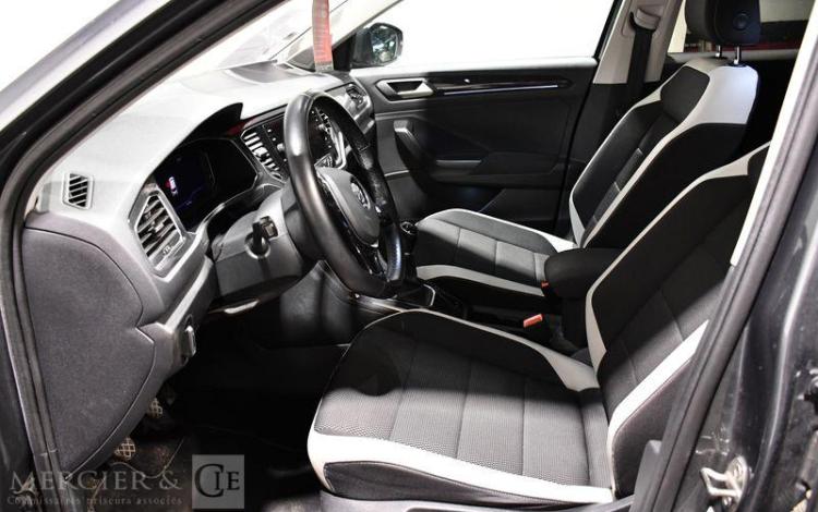 VOLKSWAGEN T ROC 1,5 TSI 150 EVO CARAT GRIS EY-867-ZB