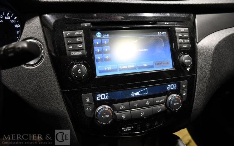 NISSAN QASHQAI 1.2 DIGT 115CH N-CONNECTA GRIS EY-978-NA