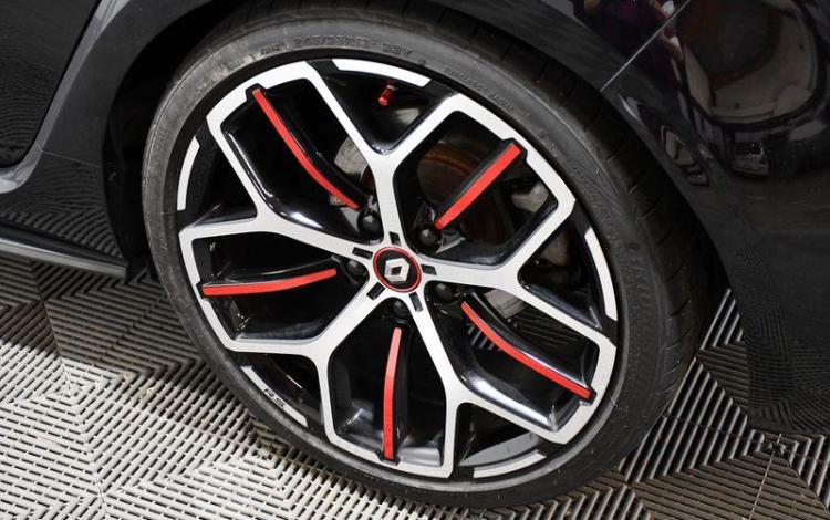 RENAULT MEGANE 1.8 280ch RS EDC NOIR EY-999-JQ