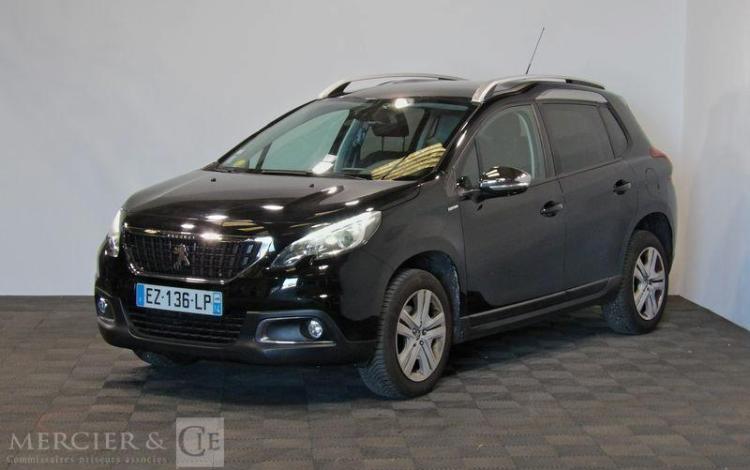 PEUGEOT 2008 GENERATION-I 1.6 BLUEHDI 100CH STYLE NOIR EZ-136-LP