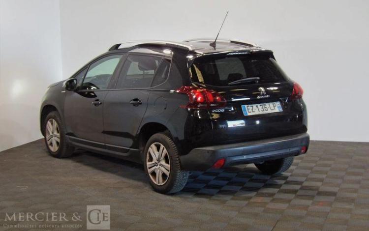 PEUGEOT 2008 GENERATION-I 1.6 BLUEHDI 100CH STYLE NOIR EZ-136-LP