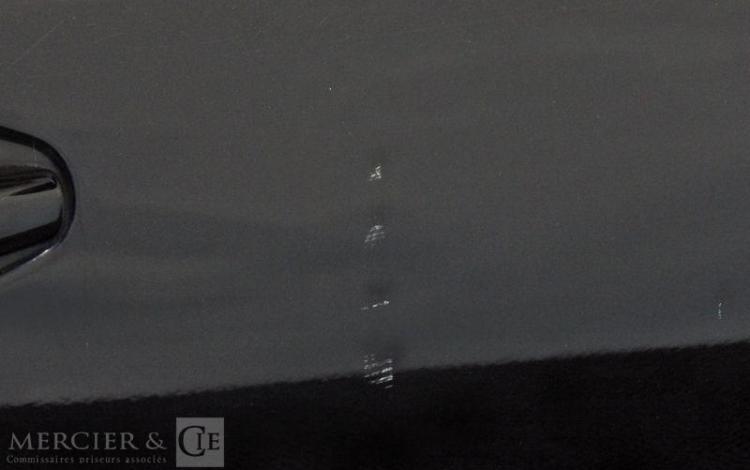 PEUGEOT 2008 GENERATION-I 1.6 BLUEHDI 100CH STYLE NOIR EZ-136-LP