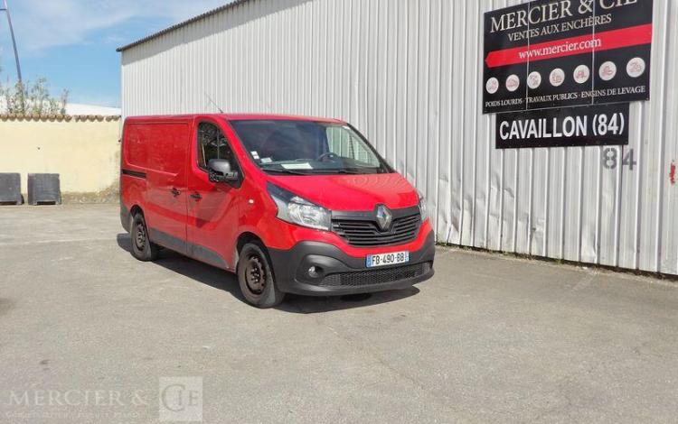 RENAULT TRAFIC 1.6 DCI 125ch 1T2 L1H1 GRAND-CONFORT ROUGE FB-490-BB