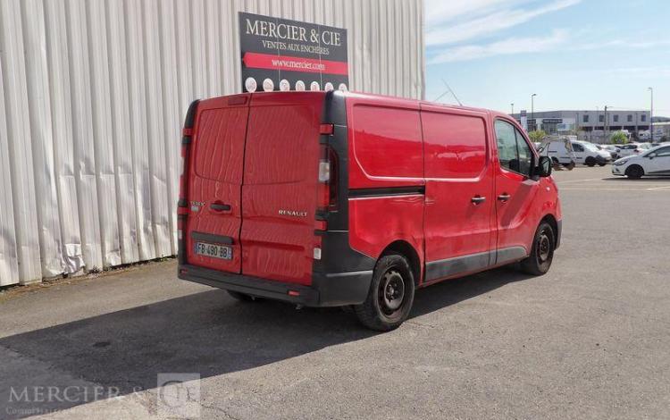 RENAULT TRAFIC 1.6 DCI 125ch 1T2 L1H1 GRAND-CONFORT ROUGE FB-490-BB