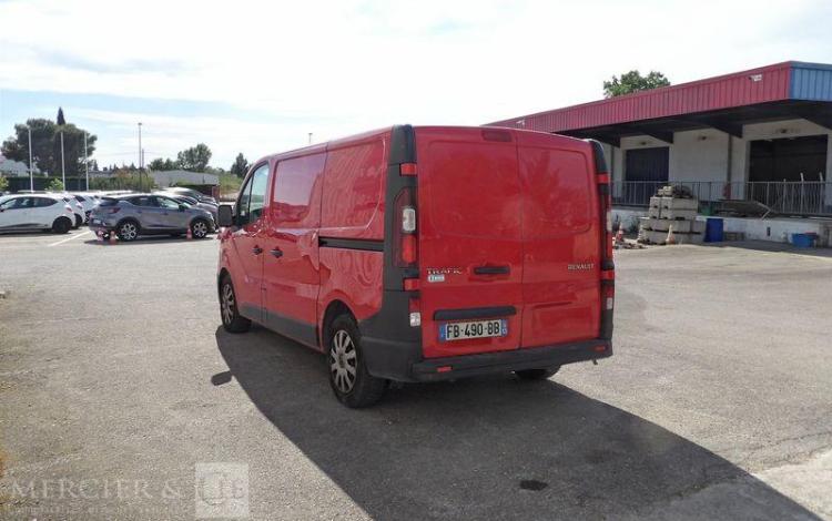 RENAULT TRAFIC 1.6 DCI 125ch 1T2 L1H1 GRAND-CONFORT ROUGE FB-490-BB
