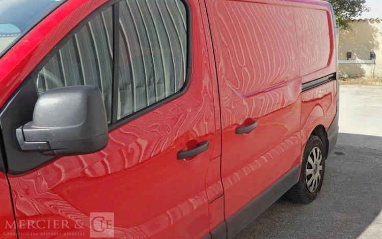 RENAULT TRAFIC 1.6 DCI 125ch 1T2 L1H1 GRAND-CONFORT ROUGE FB-490-BB