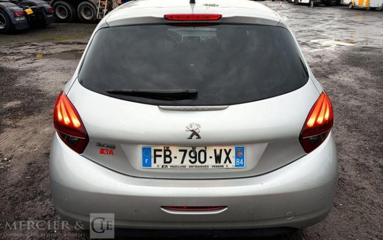 PEUGEOT 208 1.5 BLUEHDI 100 ALLURE BUSINESS GRIS FB-790-WX
